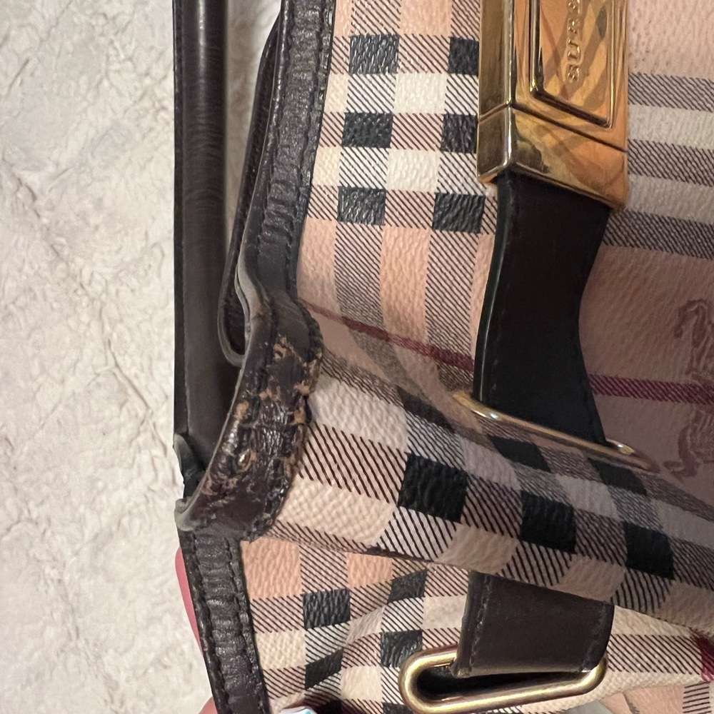 Burberry Haymarket check belted hobo - Picture 6 of 12